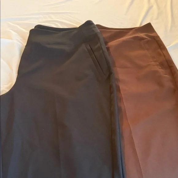 2 pair of Athleta Endless Trousers - size 18 worn for the fall season. - Picture 8 of 8